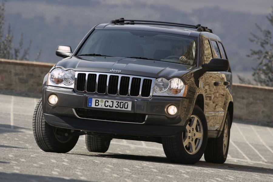  Jeep Grand Cherokee 2005 года  (фото 68 из 133)